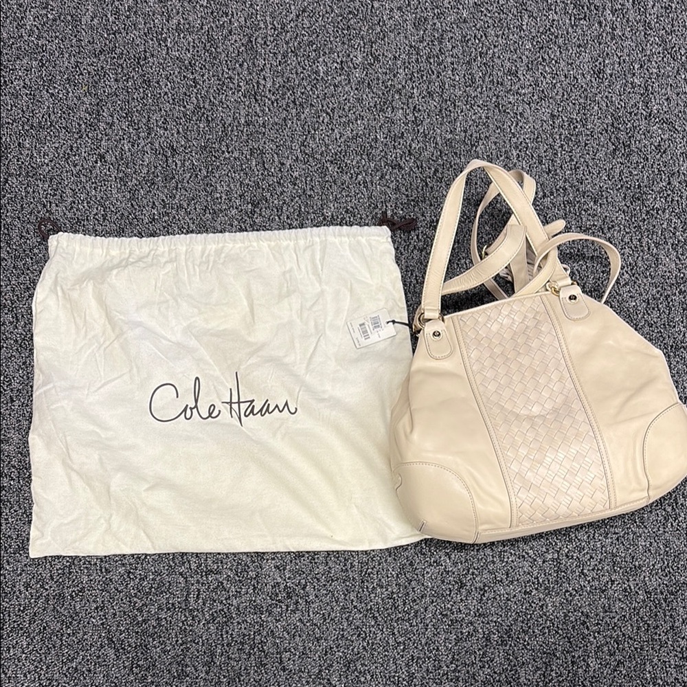 Cole Haan Cream Shoulder Bag with Minimalist Design